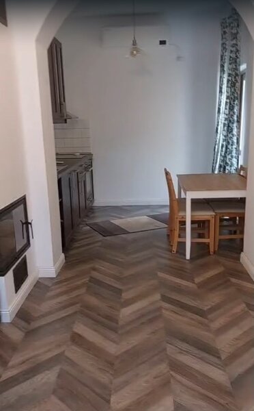 Universitate, Ultracentral, imobil in curte comuna